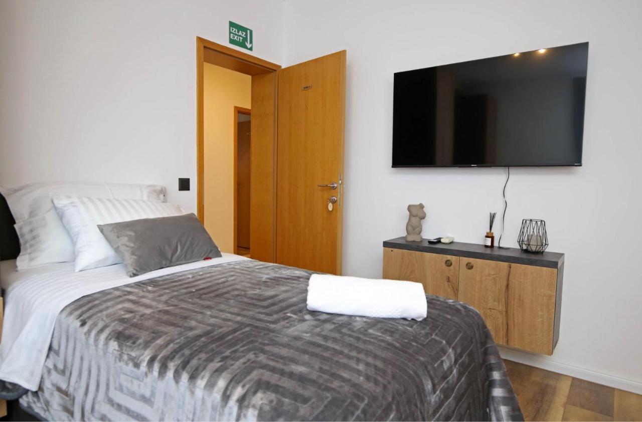 Apartmani Krka Rooms Lozovac Dış mekan fotoğraf