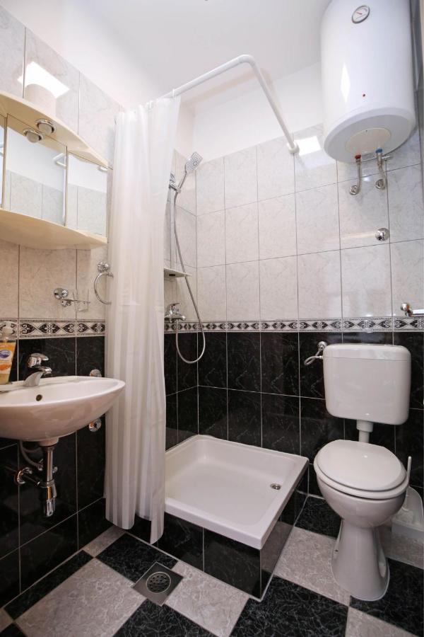 Apartmani Krka Rooms Lozovac Dış mekan fotoğraf