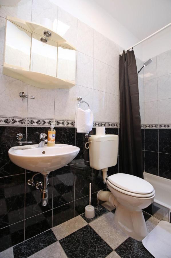 Apartmani Krka Rooms Lozovac Dış mekan fotoğraf